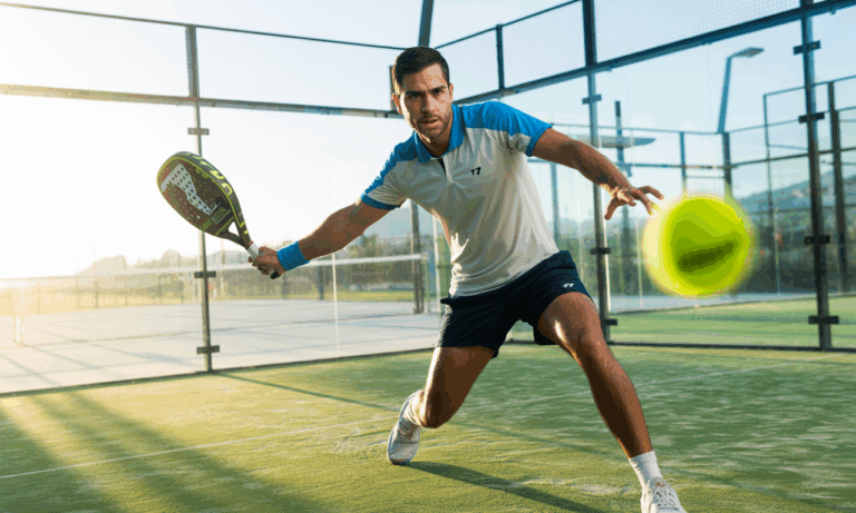 découvrez le concept de la vibora au padel, une technique essentielle pour améliorer votre jeu. apprenez comment l'exécuter correctement et l'intégrer dans vos stratégies de match pour maximiser vos performances sur le terrain.